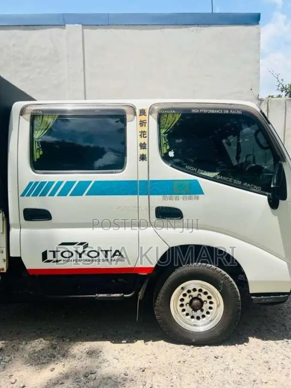 Toyota CrewCab 1997 Crew Cab Brand New