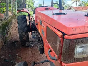 Saab Sema 2008 Tractor (Used)