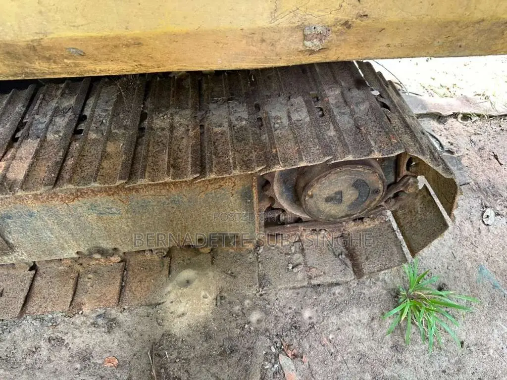 Komatsu PC40 2010 Heavy-Duty (Used)