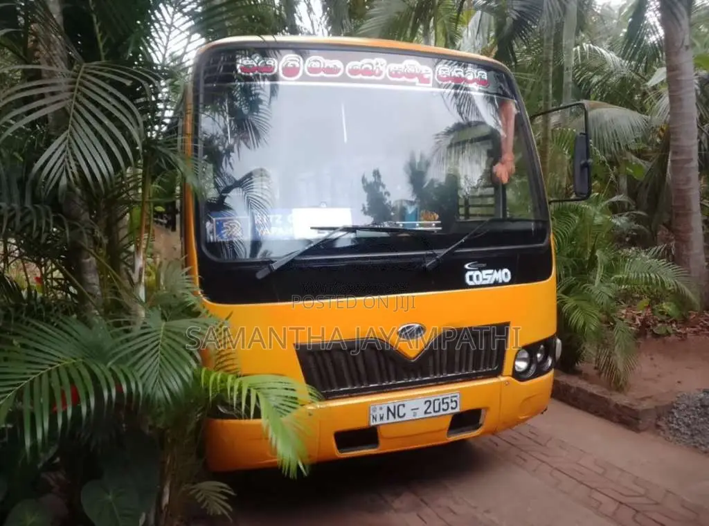 Mahindra Cosmo 2014 Bus (Used)