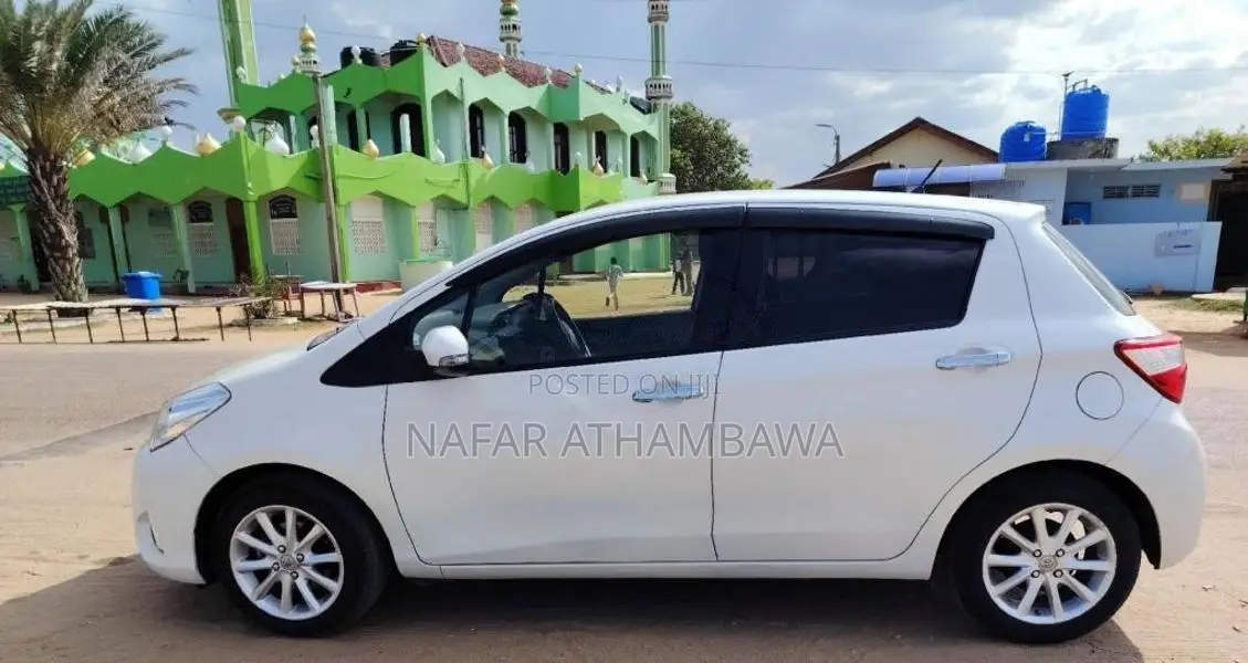 Toyota Vitz 2018 Crew Cab (Used)