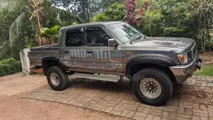 Toyota Hilux 1994 Pickup (Used)