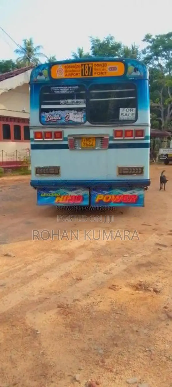 Ashok-Leyland Hino Power 2006 Bus (Used)