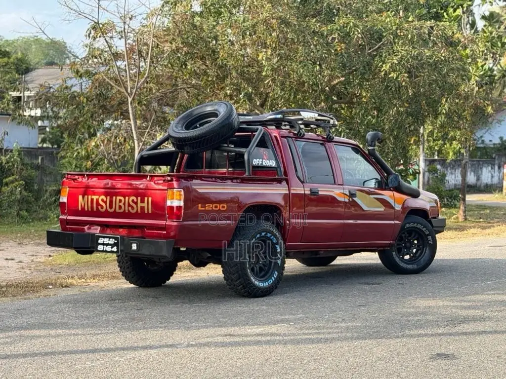 Mitsubishi L200 1998 Pickup (Used)