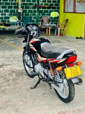 Bajaj CT-100 2023 Motorbike (Used)