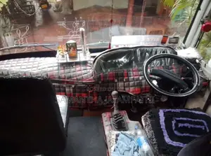 Mahindra Cosmo 2014 Bus (Used)