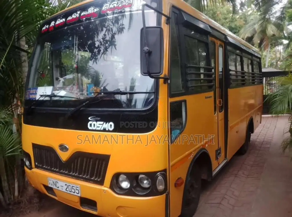 Mahindra Cosmo 2014 Bus (Used)