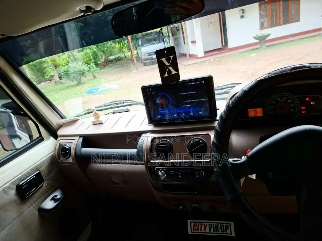 Mahindra Bolero Maxi Truck 2022 Pickup (Used)
