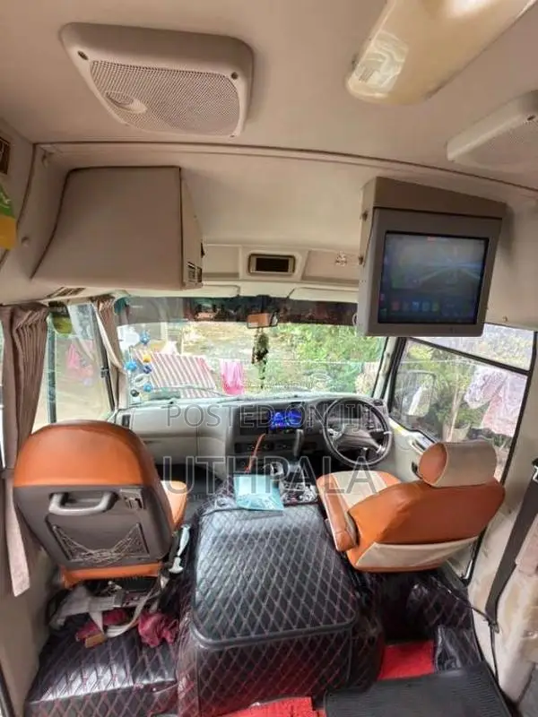 Mitsubishi Rosa 2008 Bus (Used)