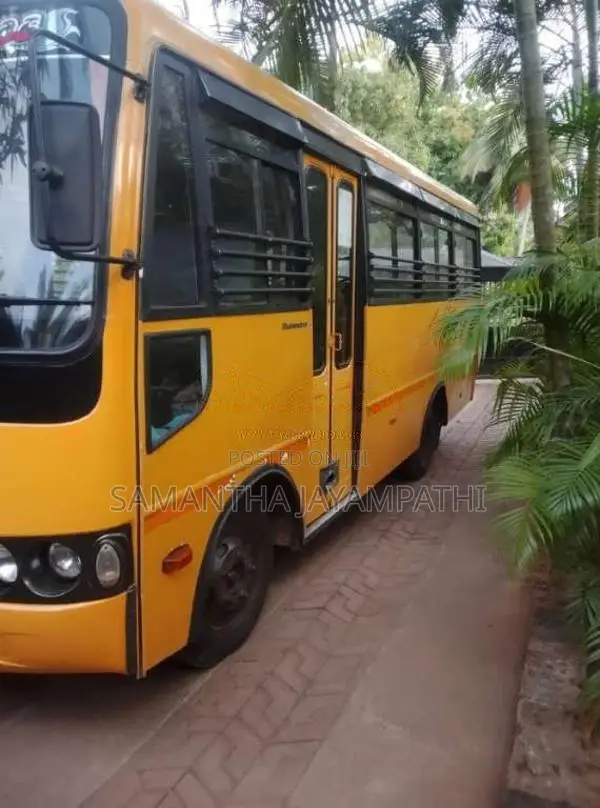 Mahindra Cosmo 2014 Bus (Used)