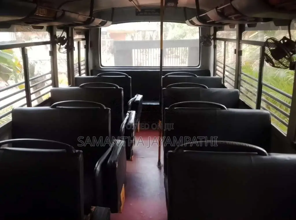 Mahindra Cosmo 2014 Bus (Used)