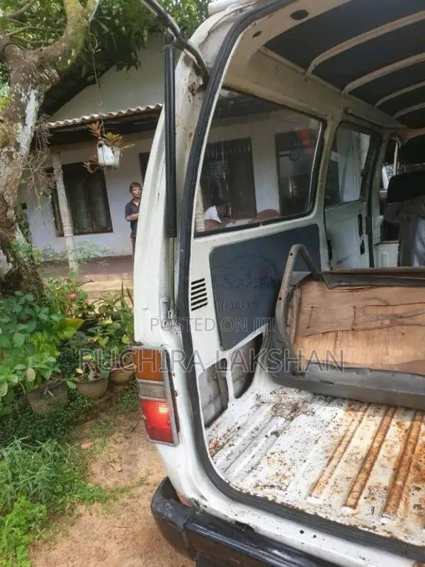 Toyota LH20 1982 Van (Used)