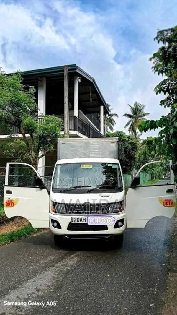Mahindra Maxximo HD 2019 Lorry (Used)