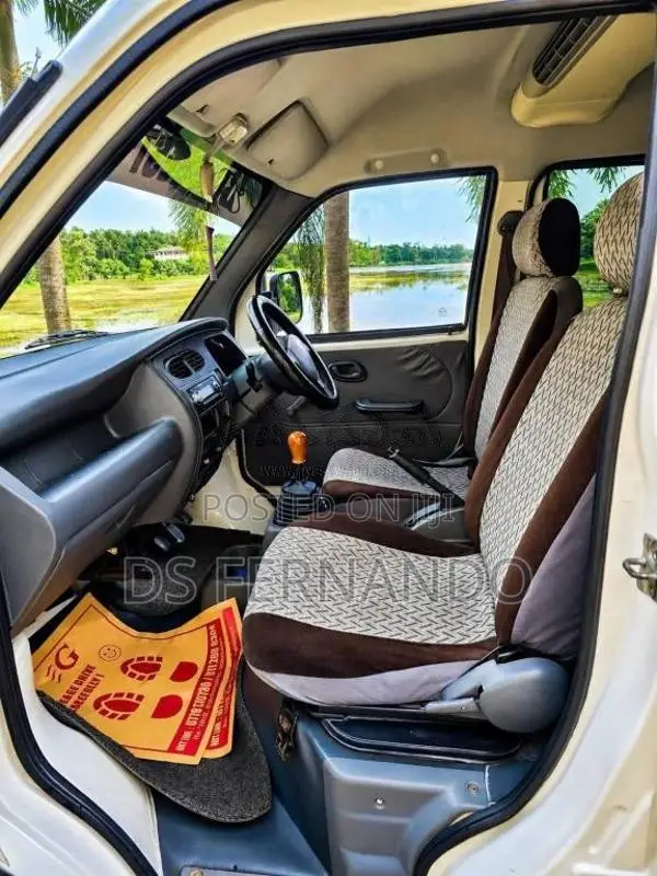 Micro Mpv 2015 Van (Used)