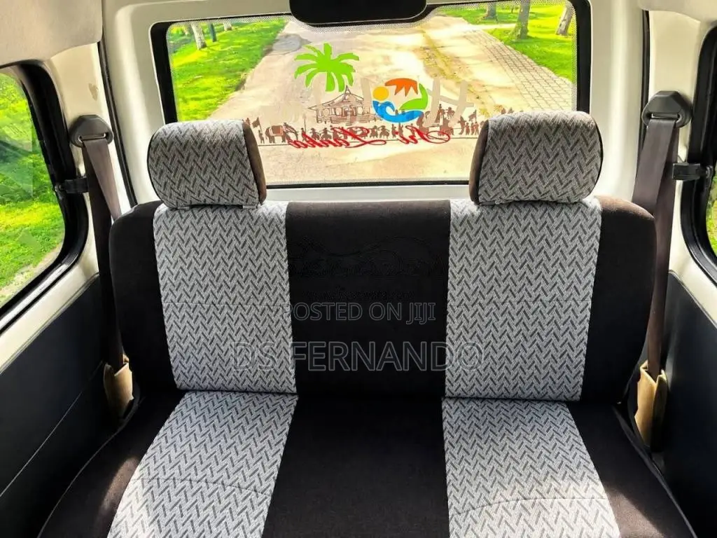 Micro Mpv 2015 Van (Used)