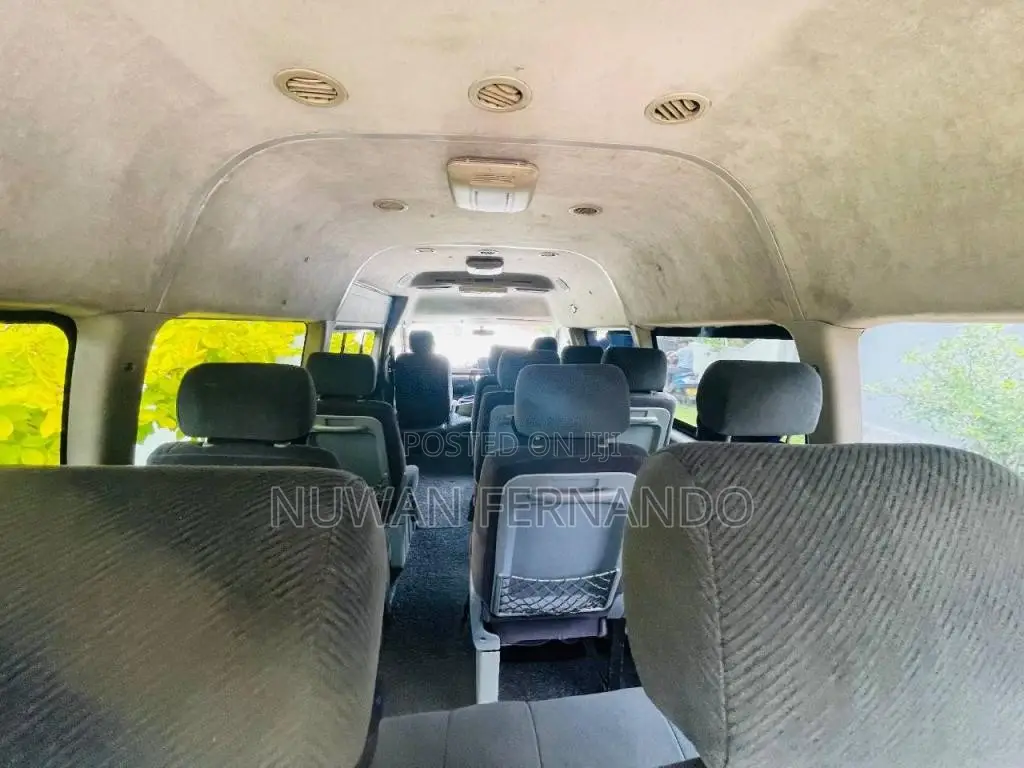 Micro Tour Joylong 2015 Van (Used)