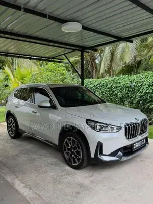 BMW X1 2025 SUV (Used)