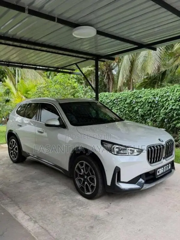 BMW X1 2025 SUV (Used)