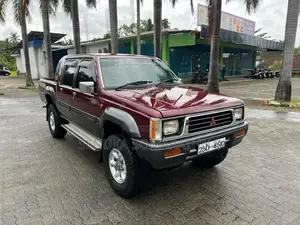 Mitsubishi Strada 1992 Pickup (Used)