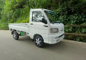 Daihatsu Hijet 2002 Lorry (Used)
