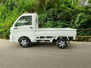 Daihatsu Hijet 2002 Lorry (Used)