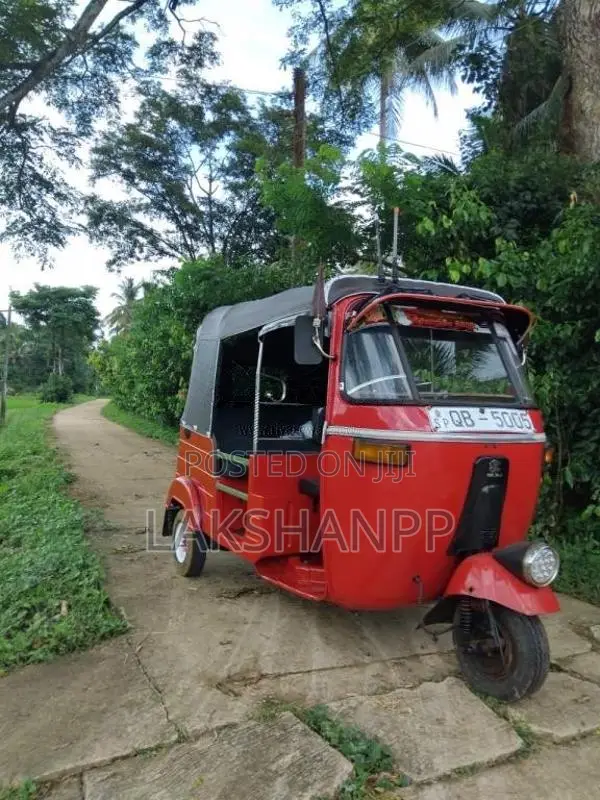 Bajaj 2 Stroke 2006 Three Wheel (Used)