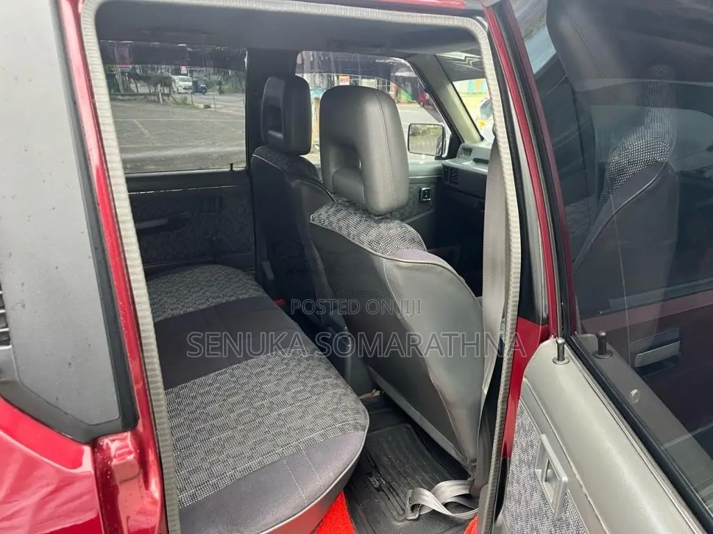 Mitsubishi Strada 1992 Pickup (Used)
