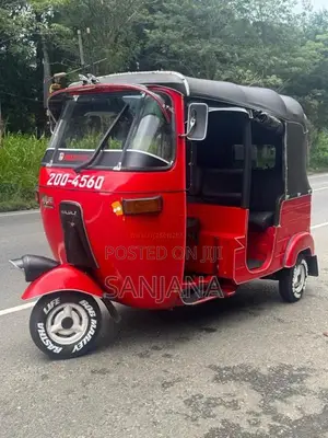 Bajaj RE 2 Stroke 1996 Three Wheel (Used)