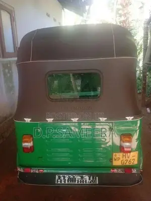 Bajaj 2 Stroke 2004 Three Wheel (Used)