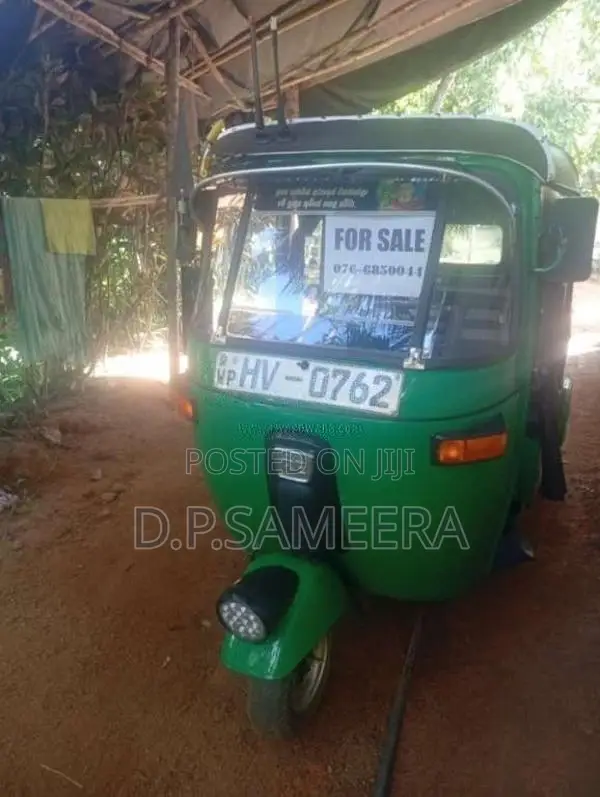 Bajaj 2 Stroke 2004 Three Wheel (Used)