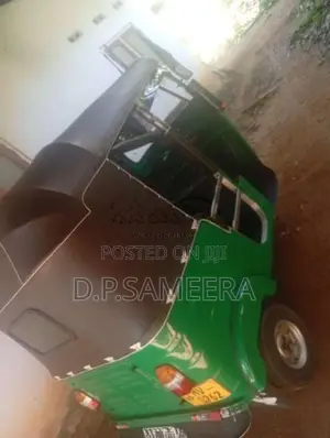 Bajaj 2 Stroke 2004 Three Wheel (Used)