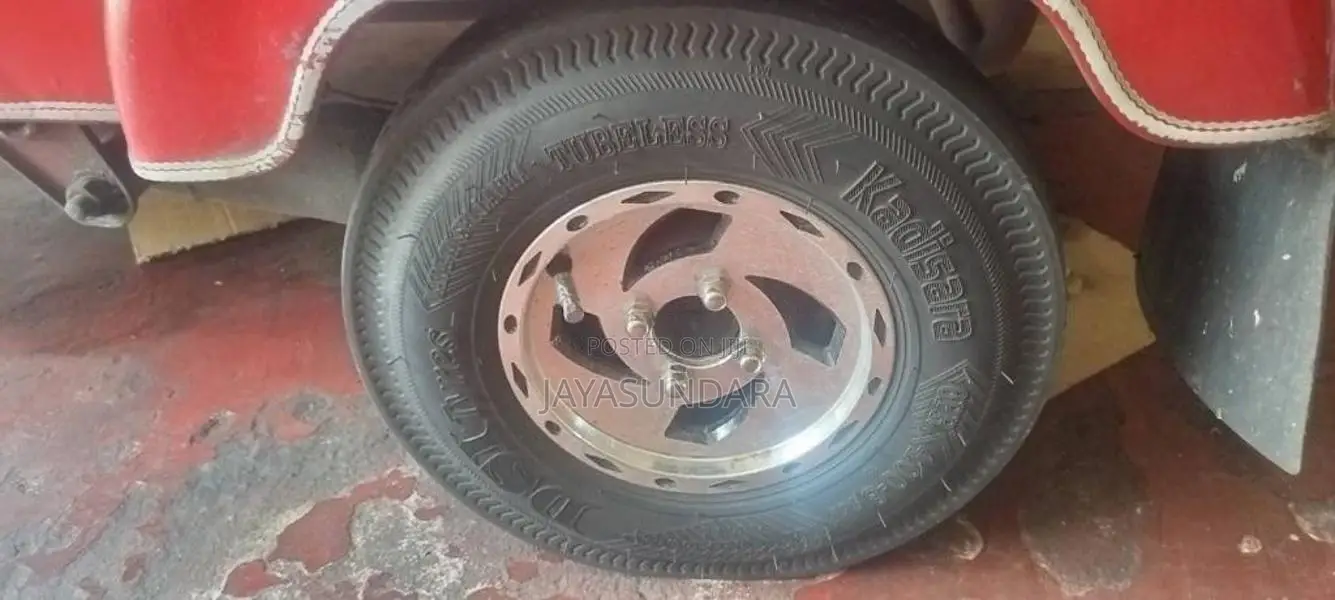 Bajaj RE 2002 Three Wheel (Used)