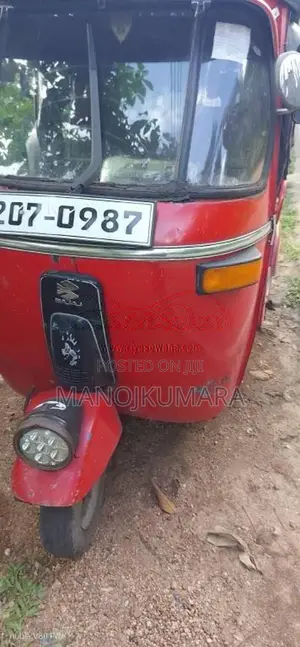 Bajaj 2 stroke 2000 Three Wheel (Used)