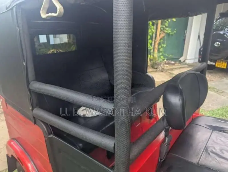 Bajaj 4 Stroke 2016 Three Wheel (Used)
