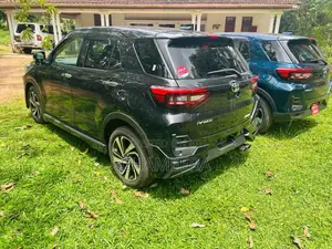 Toyota Raize Z BSM 2024 SUV Unregistered (Recondition)