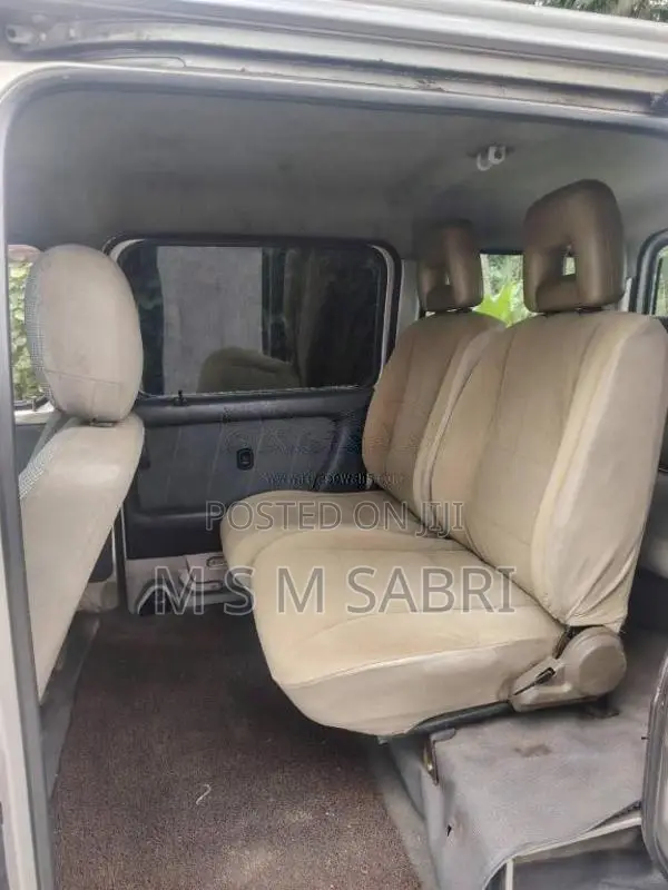 Suzuki Cherry 2000 Van (Used)