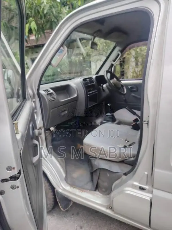 Suzuki Cherry 2000 Van (Used)