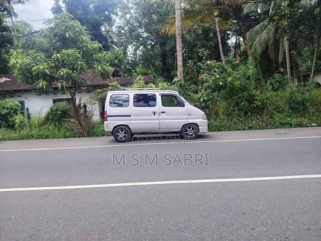 Suzuki Cherry 2000 Van (Used)
