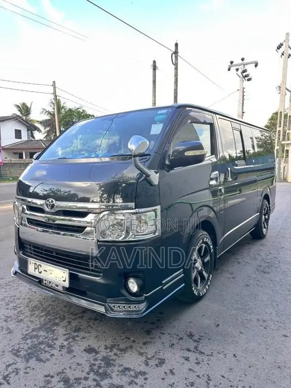 Toyota KDH Super GL 2006 Van (Used)
