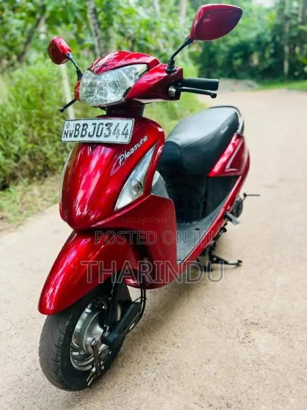 Hero-Honda Activa 2014 Motorbike (Used)