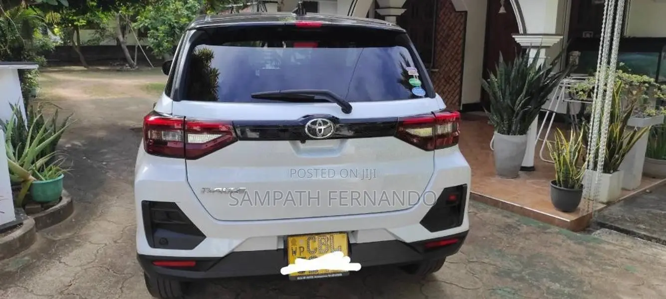 Toyota Raize 2020 SUV (Used)