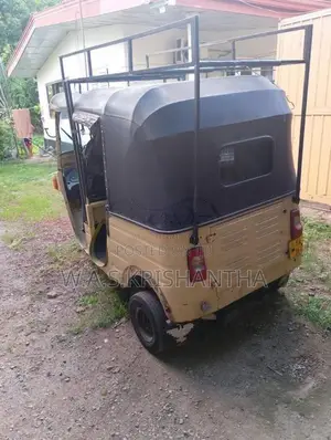 Bajaj RE 2010 Three Wheel (Used)