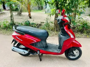 Hero-Honda Activa 2014 Motorbike (Used)