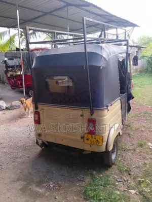 Bajaj RE 2010 Three Wheel (Used)