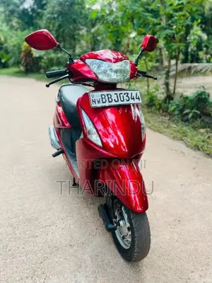 Hero-Honda Activa 2014 Motorbike (Used)