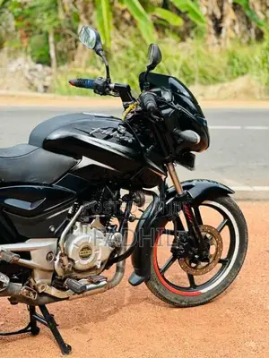 Bajaj Pulsar 2013 Motorbike (Used)