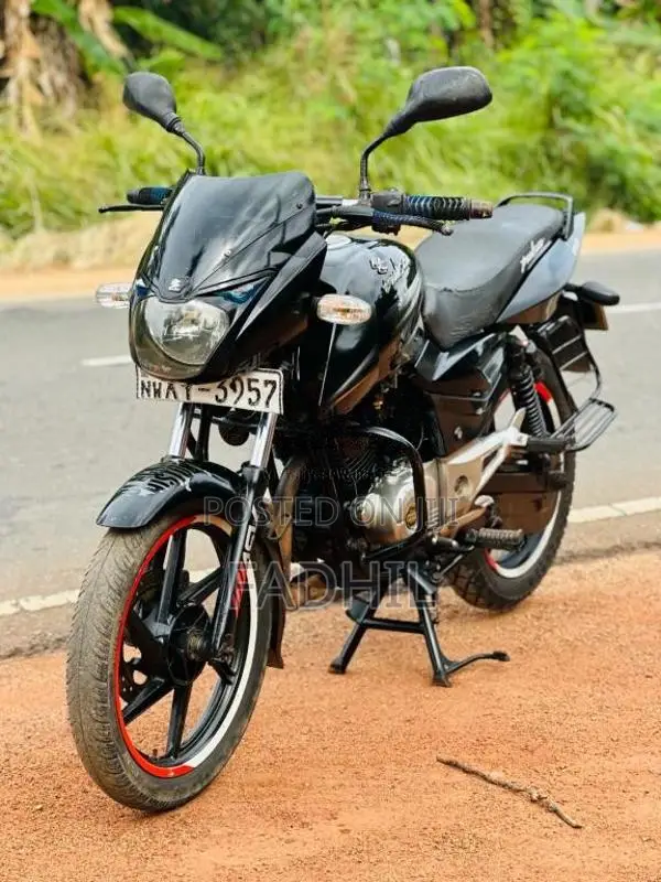 Bajaj Pulsar 2013 Motorbike (Used)