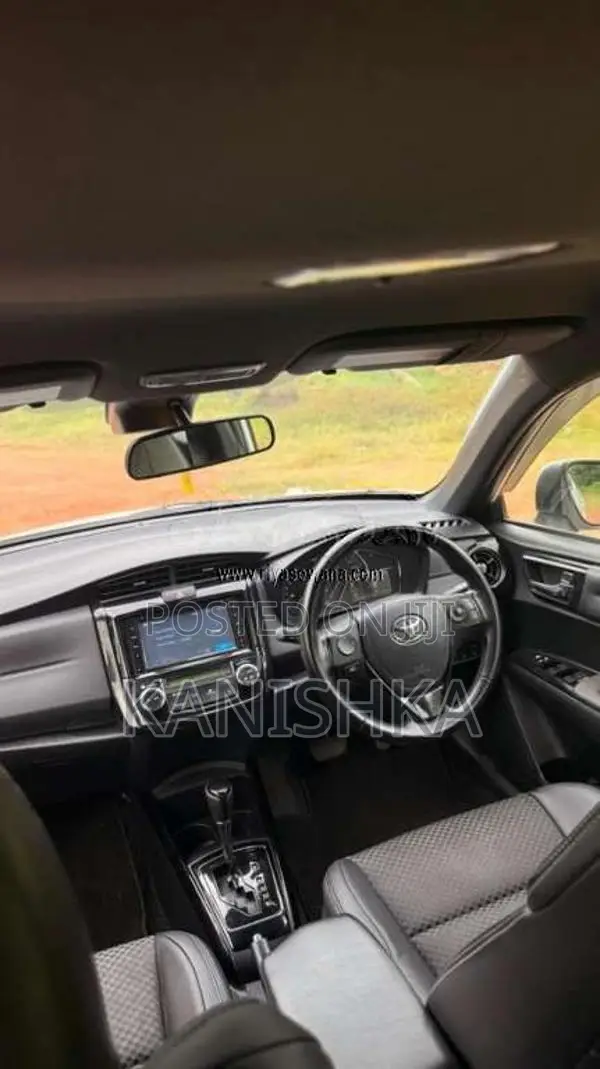 Toyota Axio WXB 2016 Car (Used)