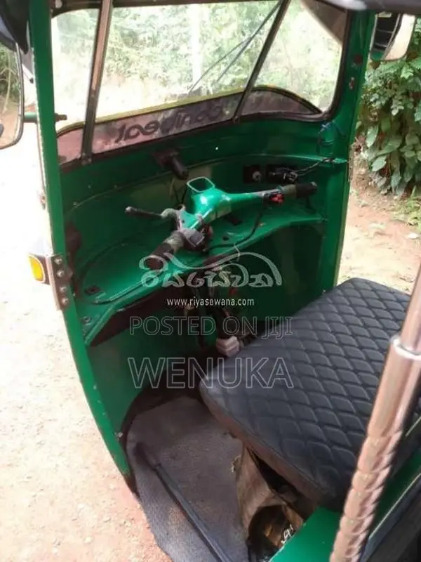 Bajaj 2 Stroke 2003 Three Wheel (Used)
