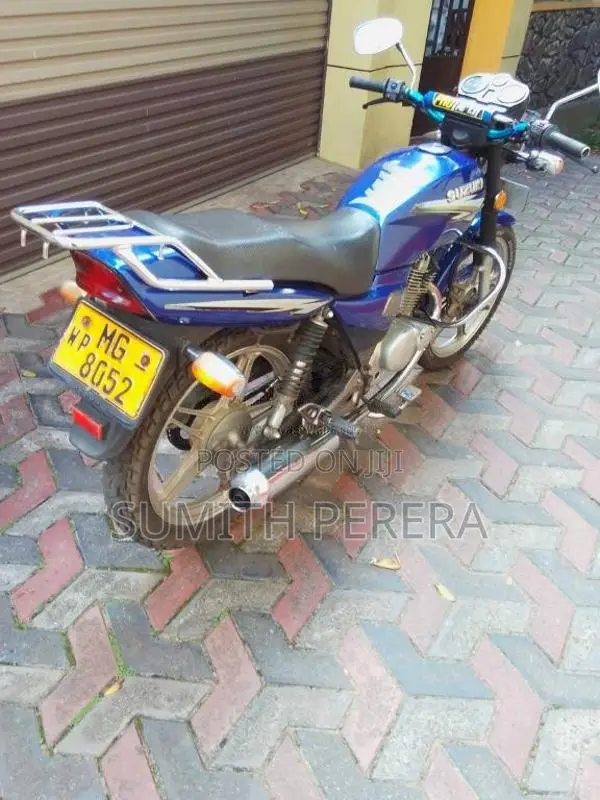 Suzuki GS125 2009 Motorbike (Used)